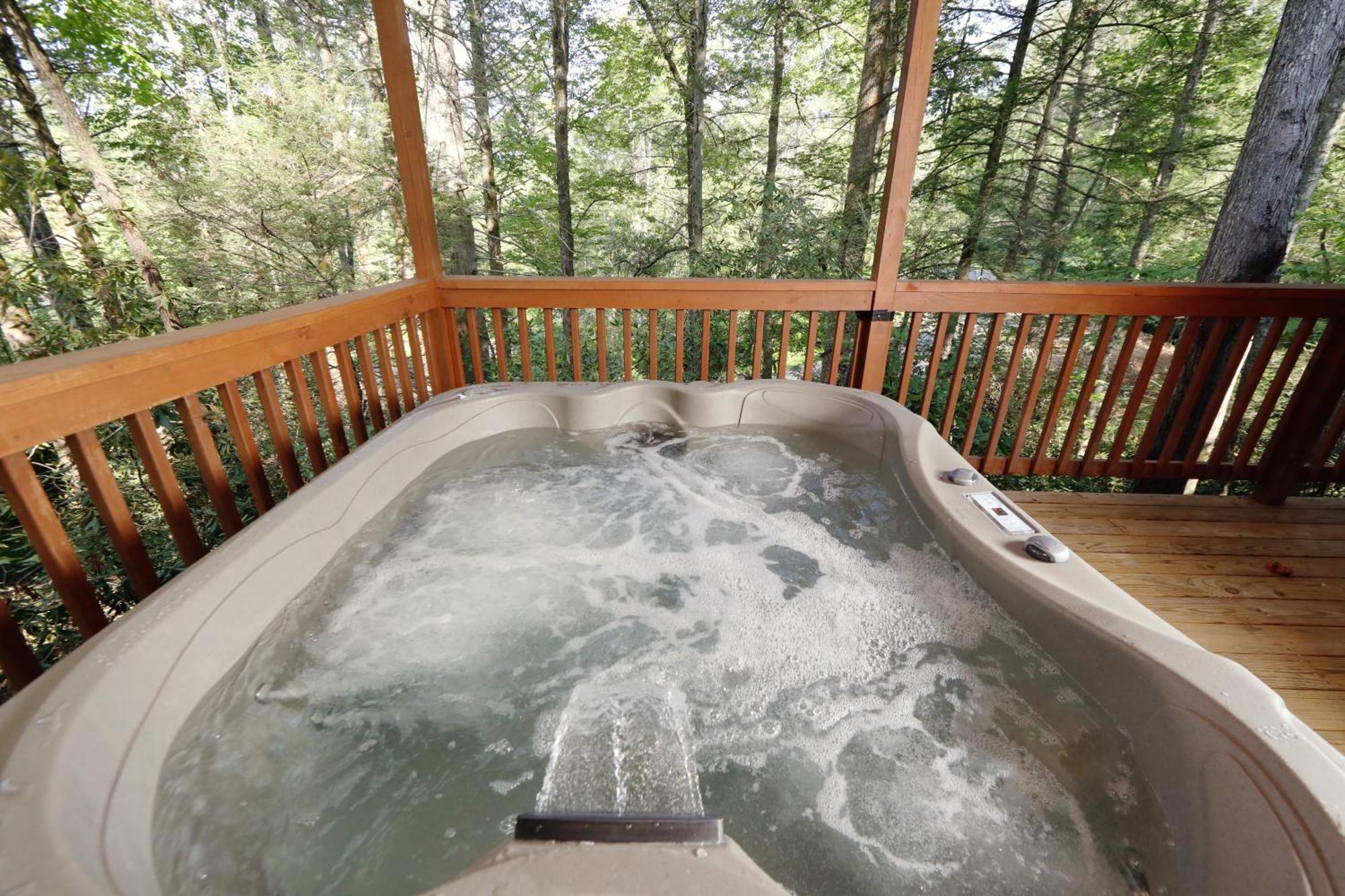 Villa Divine Escape By Eden Crest à Gatlinburg Extérieur photo